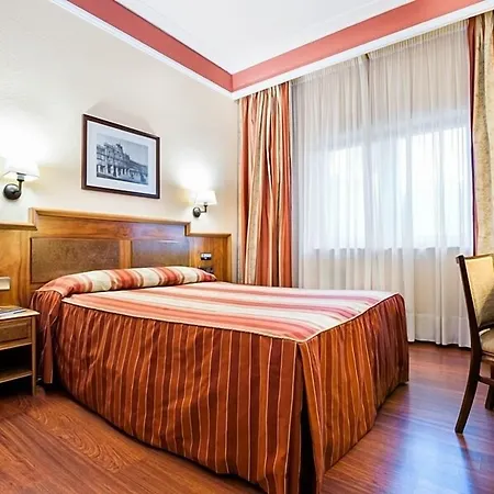 Hotel Crisol Regio Santa Marta de Tormes