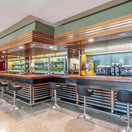 מלון Crisol Regio