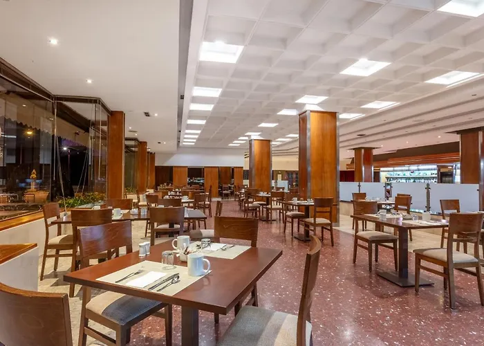 Hotel Crisol Regio Santa Marta de Tormes