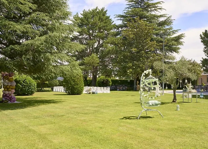 Crisol Regio 4* 산타마리타데토르메스